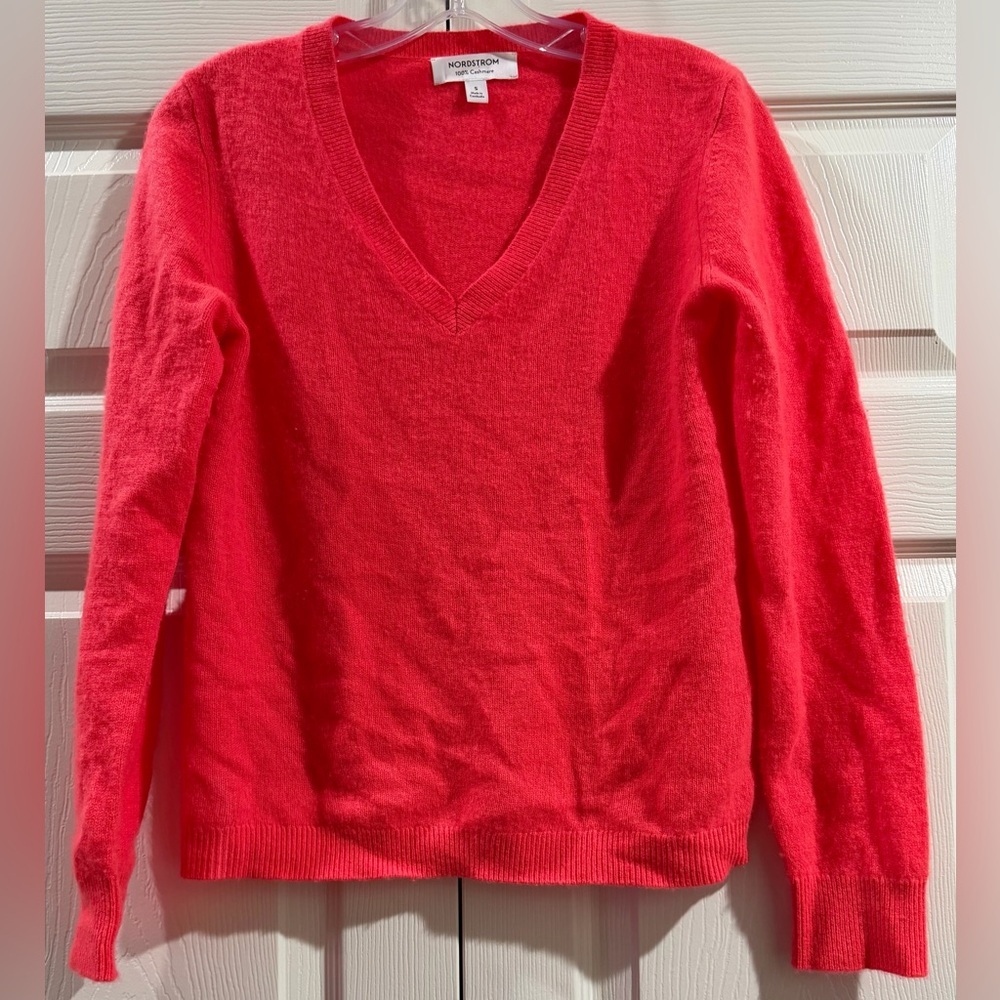 Nordstrom 100% Cashmere Sweater Women’s Orange V-Neck Pullover Size-S